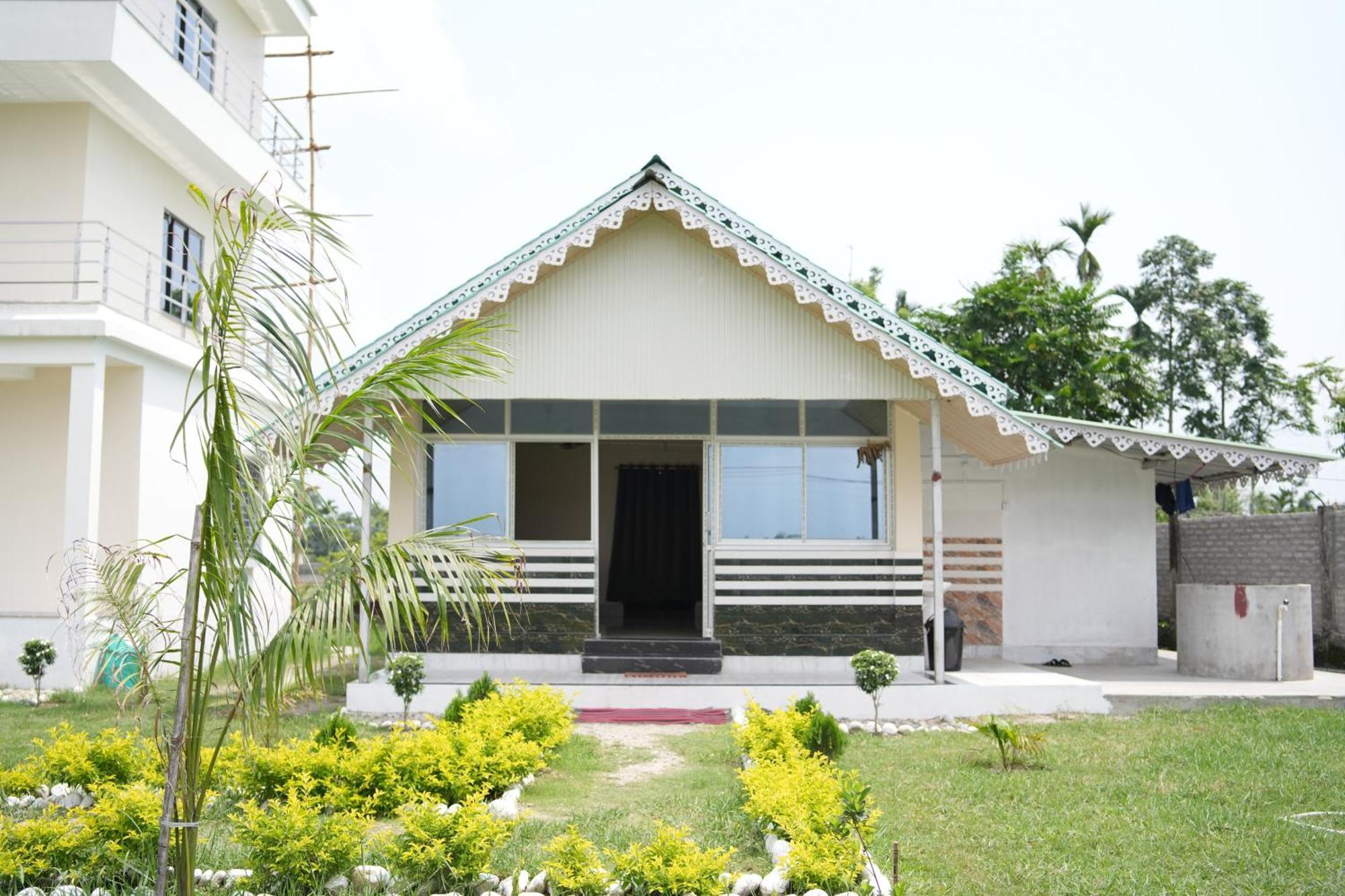Queen Of Dooars Eco Resort Chalsa Ngoại thất bức ảnh